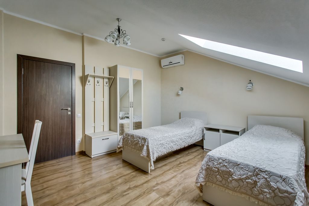 Островский — Двухместный номер с 2 отдельными кроватями Эконом Twin