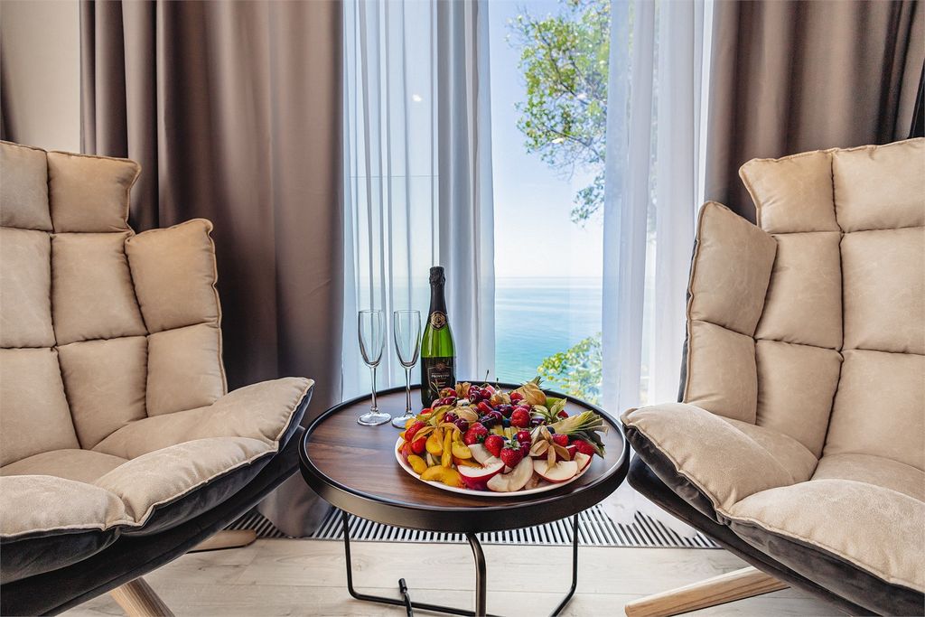 Курортный отель Лучезарный Резорт — Дуплекс семейный с видом на море