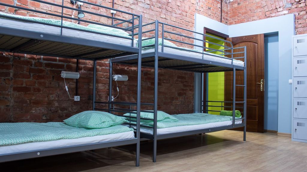 Amalienau — Многоместный смешанный номер Общая комната на 10 мест (студенческая)