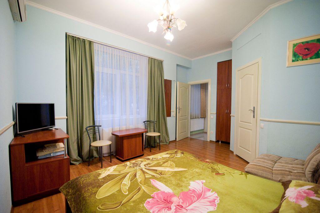 Ялта · Отель