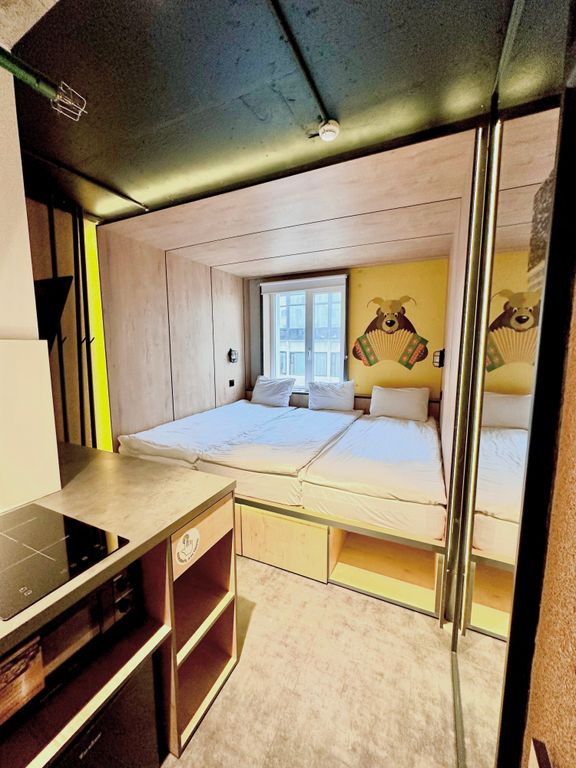 Максимус на Лесной — Апартаменты Трехместная студия