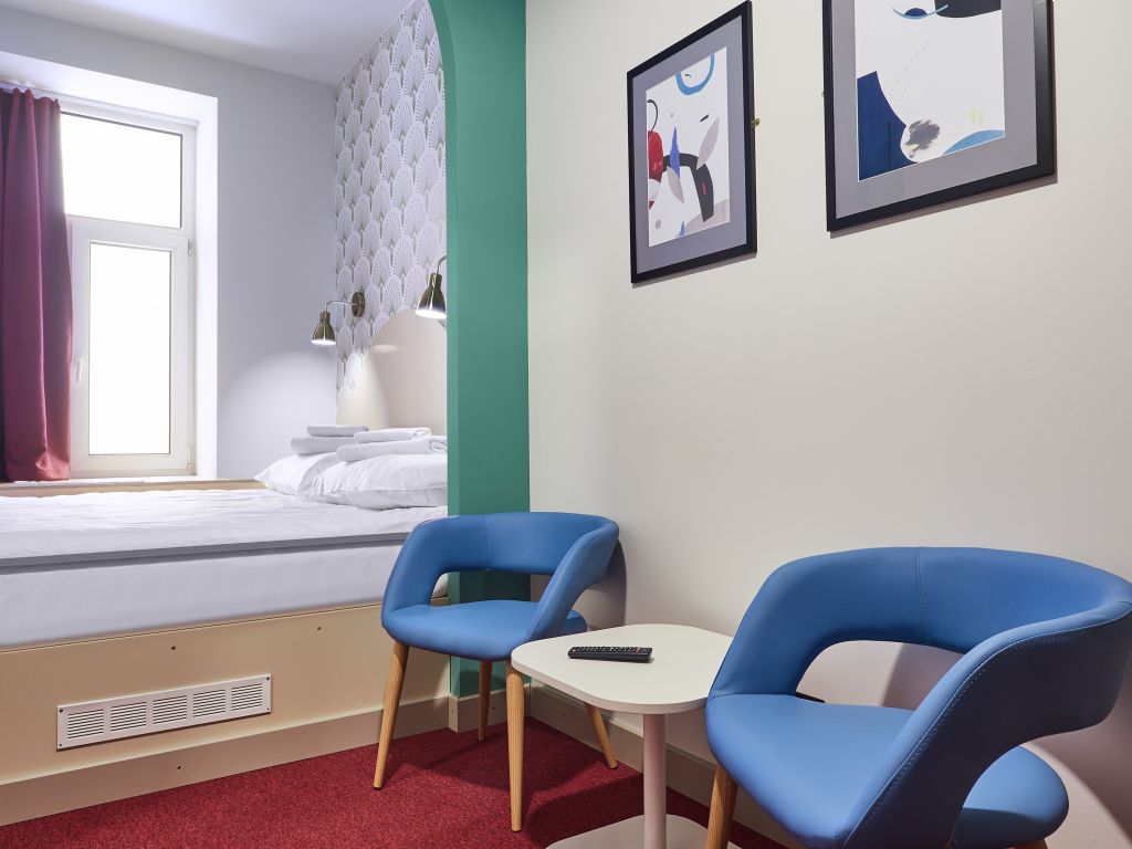 Друзья Смарт — Двухместный номер с 1 кроватью уютный с удобствами на этаже