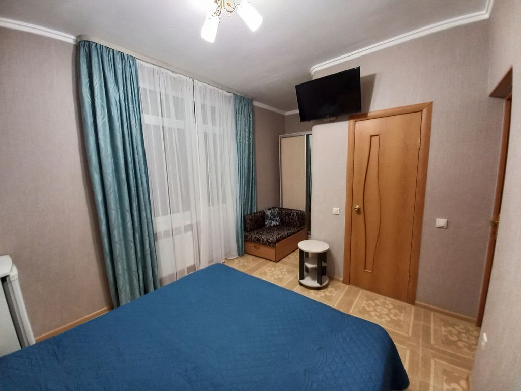 Южанка — Трёхместный номер стандарт