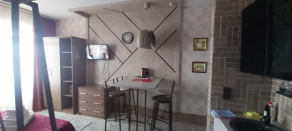 Старинный Таллин — Апартаменты junior suite 1 комната, 4 места, кухня, балкон