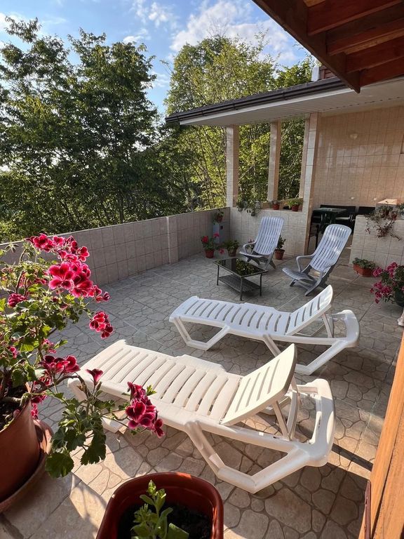 Морская история у Роберта — Трёхместный номер с удобствами