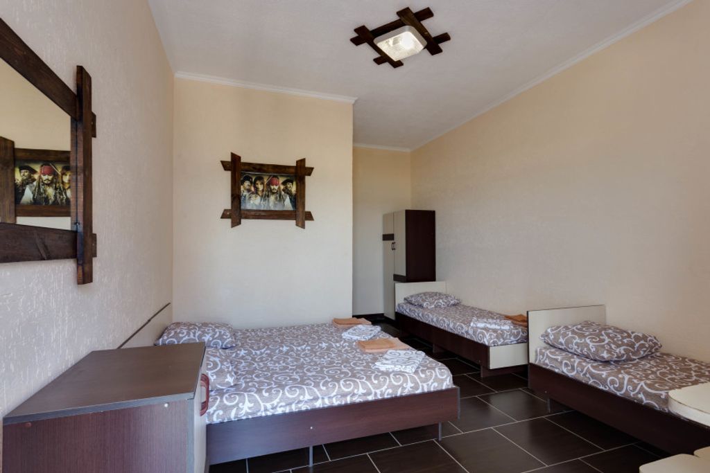 Ситерра — Четырёхместный номер эконом-класса 1 этаж