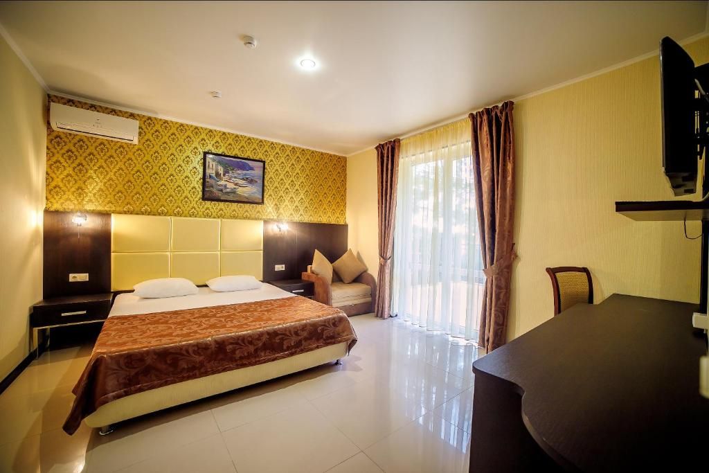 Golden Kids — Семейный номер люкс