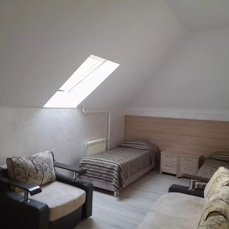 Вираж — Двухместный номер с 2 отдельными кроватями полулюкс