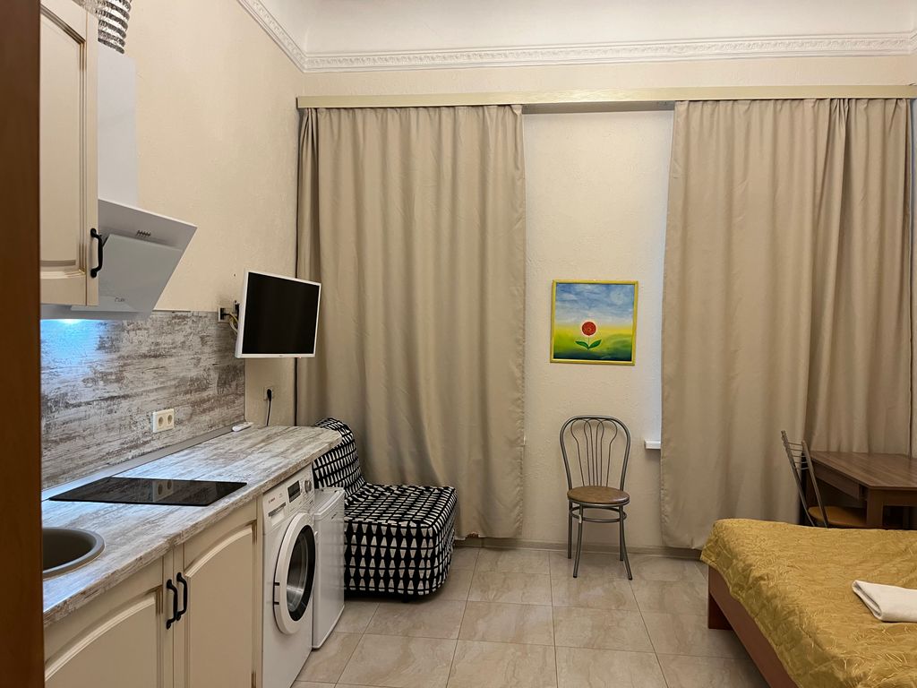 Большой 19 — Апартаменты студия