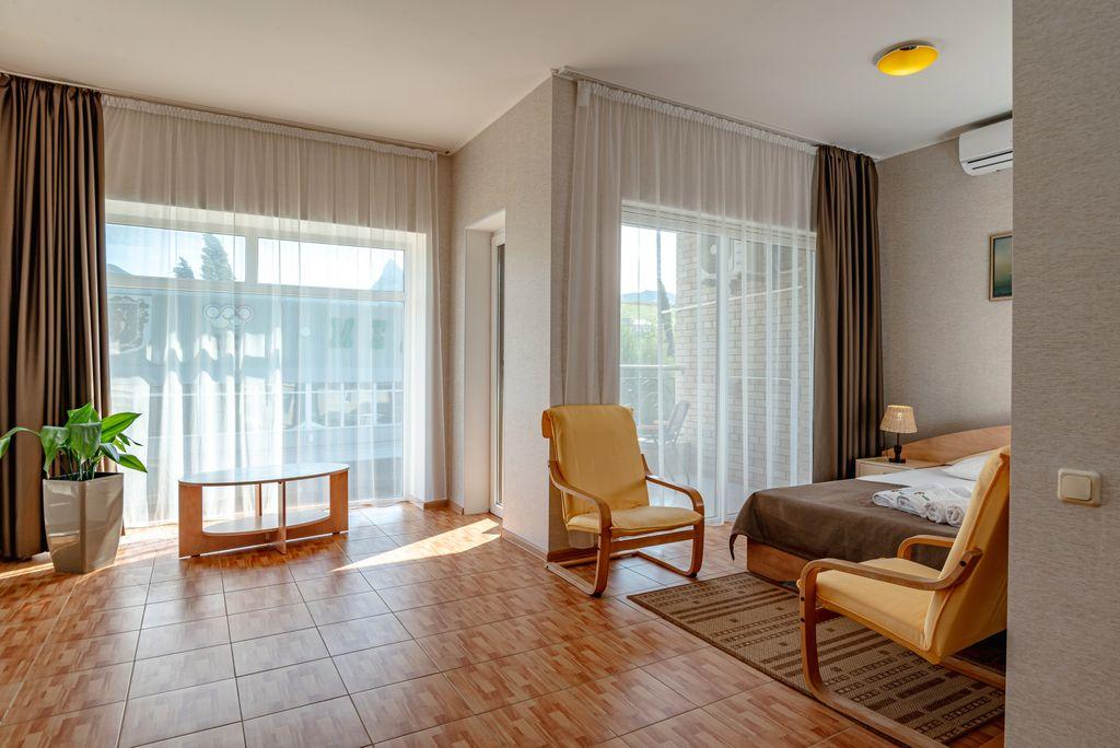 Медведь Resort — Двухместный номер с 1 кроватью полулюкс с Балконом