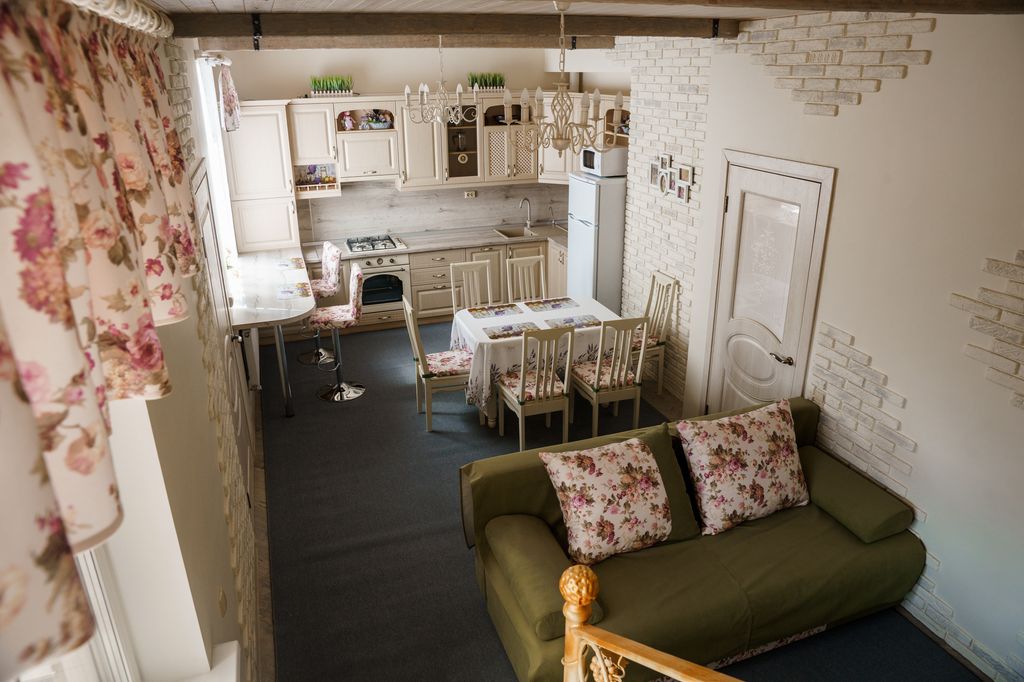 Прованс де люкс — Дом люкс с бассейном и видом на горы