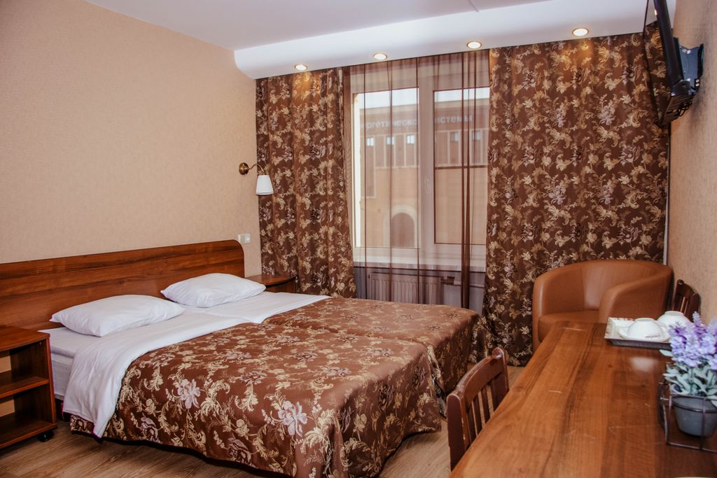 Киевская — Двухместный номер с 2 отдельными кроватями эконом с видом на город