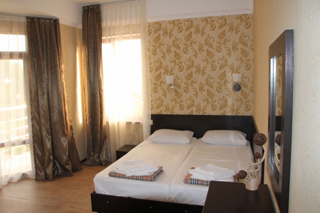 Жемчуг — Трёхместный номер стандарт