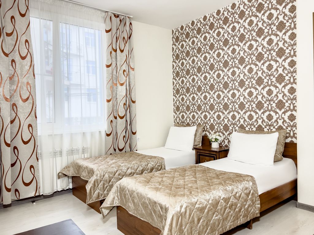 Волга — Двухместный номер с 2 отдельными кроватями полулюкс