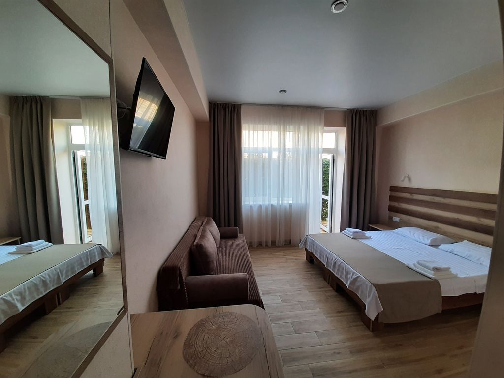 Инна — Двухместный номер с 1 кроватью улучшенный