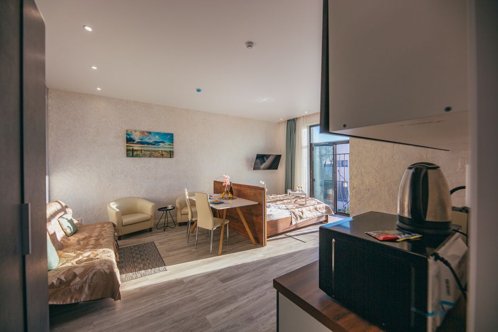 КотэДЖ — Трёхместный номер Студия