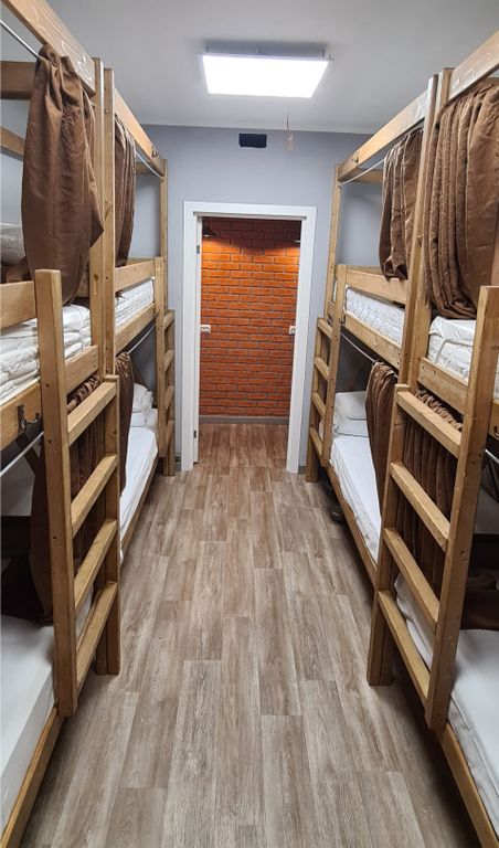 65 — Многоместный мужской номер комната №9 +ТВ,  8 местный