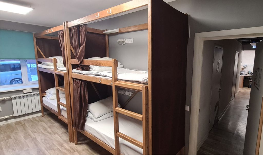 65 — Многоместный мужской номер комната №3, мужская, 8 местная