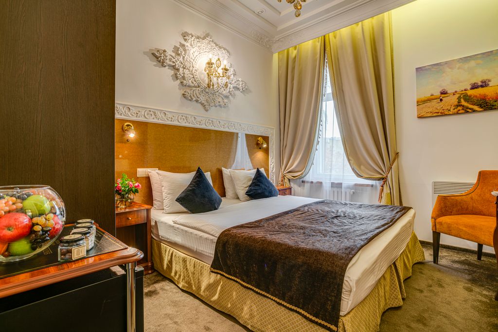 Садовническая — Двухместный номер с 1 кроватью повышенной комфортности с одной большой или двумя раздельными кроватями