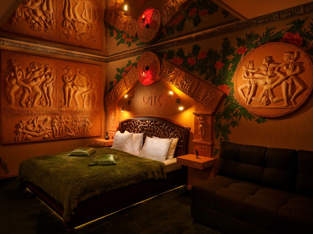 ArtBarin — Четырёхместный номер люкс