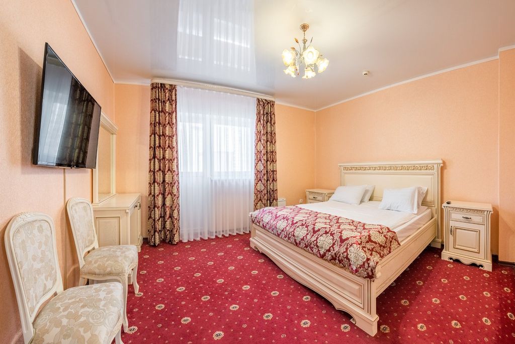 Red — Семейный номер люкс