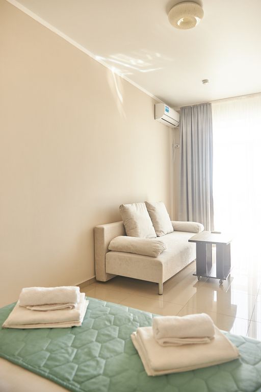 Кассис — Семейный номер улучшенный с видом на море