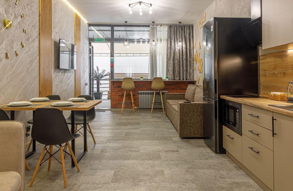 HiLoft Hotel — Апартаменты Премиум Семейный