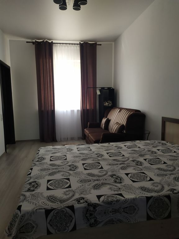 "На Шмидта" — Двухместный номер с 1 кроватью с диваном на первом этаже