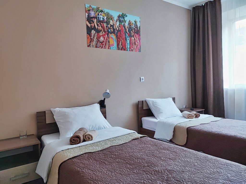 Островок — Двухместный номер с 2 отдельными кроватями стандарт с видом на город