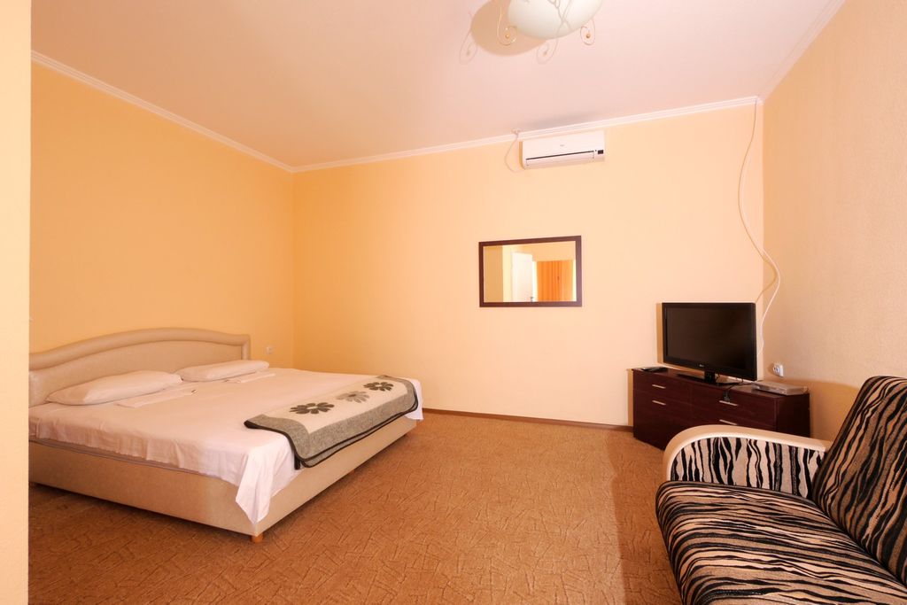 Соната — Четырёхместный номер студия