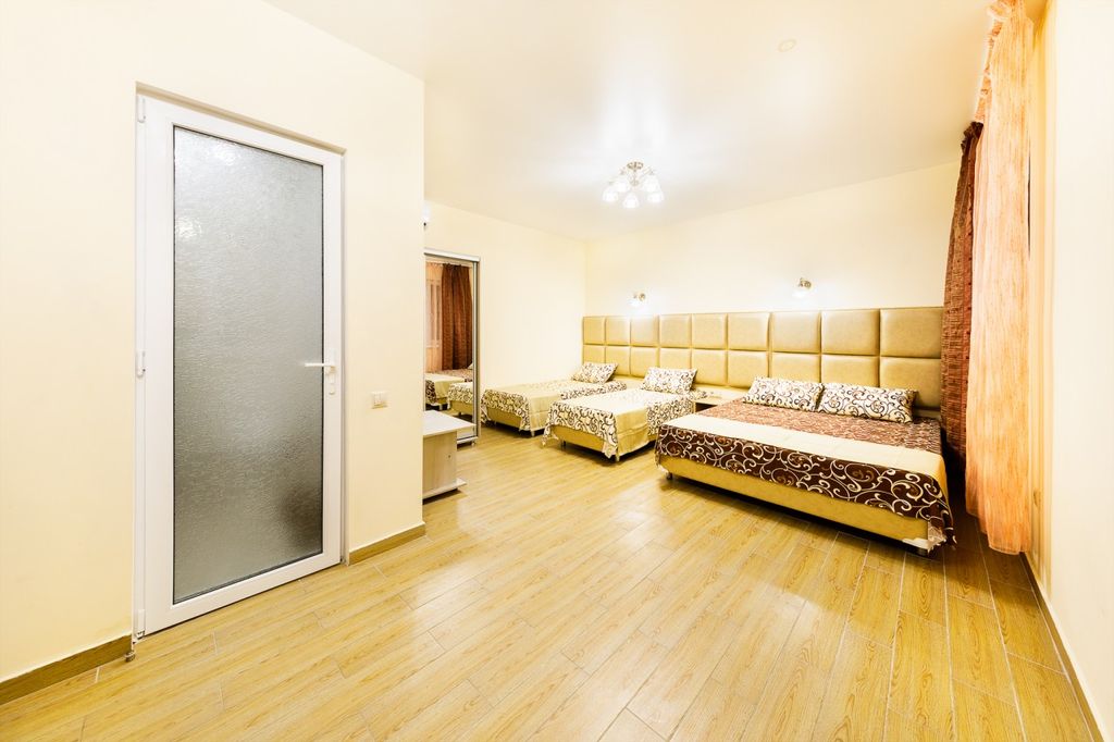 Тюльпан — Апартаменты Студия с кухней