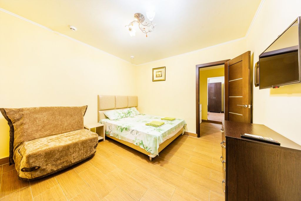 Тюльпан — Семейный номер двухкомнатный с террасой