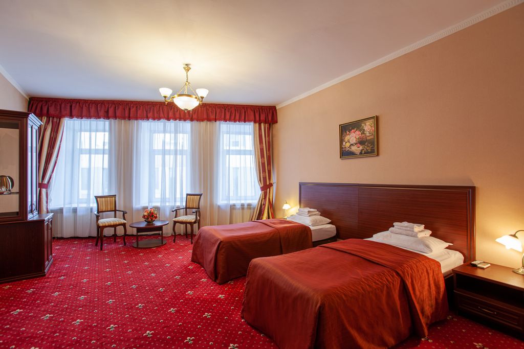 Эрмитаж — Двухместный номер с 2 отдельными кроватями стандарт