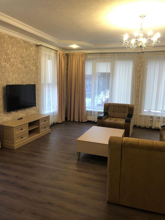 Эсен — Семейный номер люкс с видом на горы