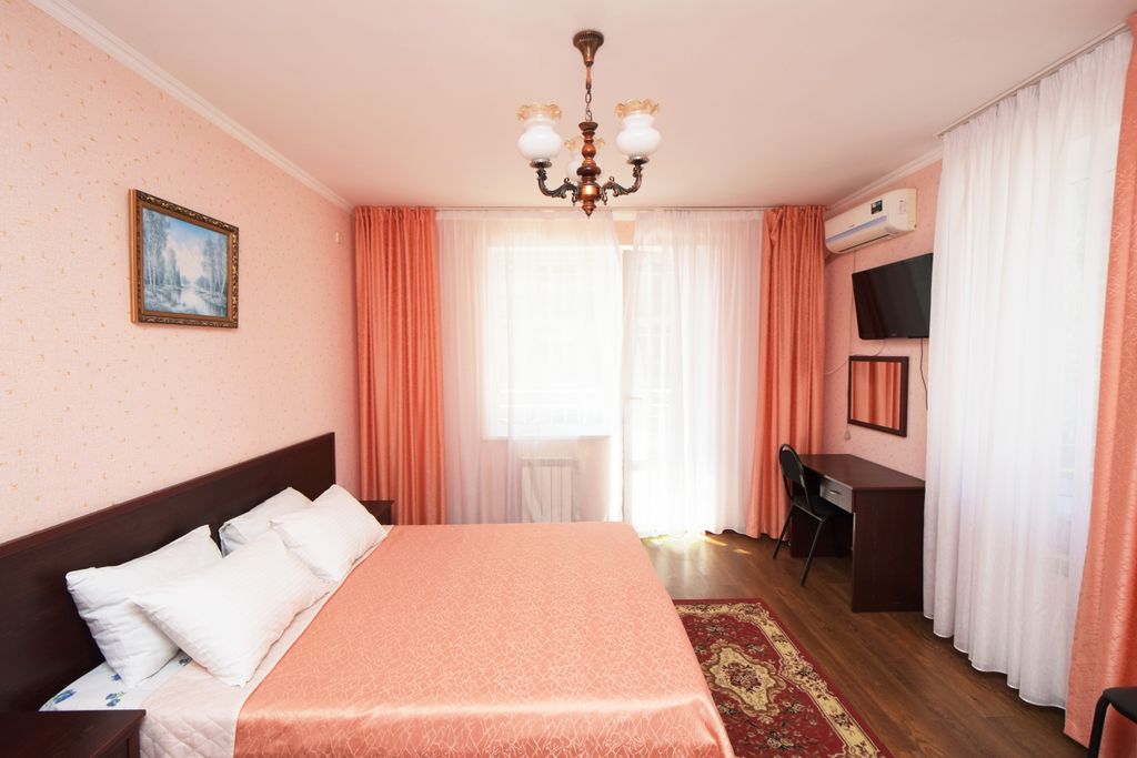 Моя Семья — Студия четырехместная с лоджией