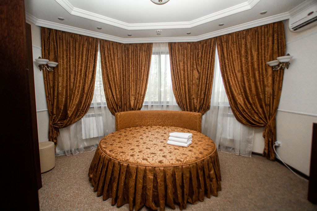 Михеев на Тополиной — Двухместный номер с 1 кроватью улучшенный