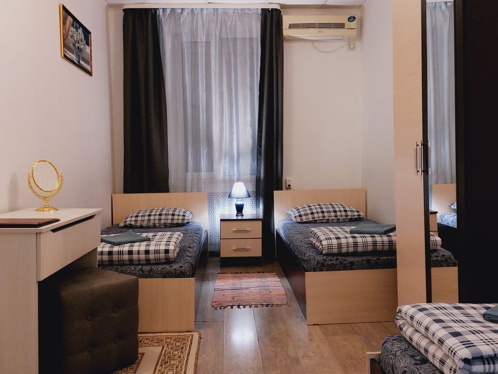 Никитская 22 — Трёхместный номер стандарт