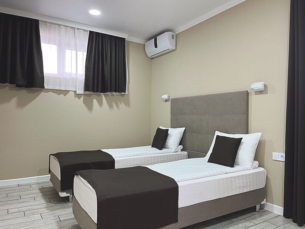 Бутик-отель МоеЛето — Семейный номер  стандарт на втором этаже №4