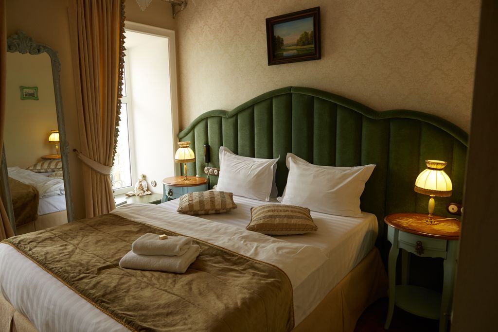 1881 — Двухместный номер с 1 кроватью Номер стандарт в центре города