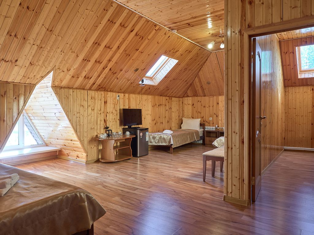 Gold Star — Семейный номер 2-комнатный 6-местный