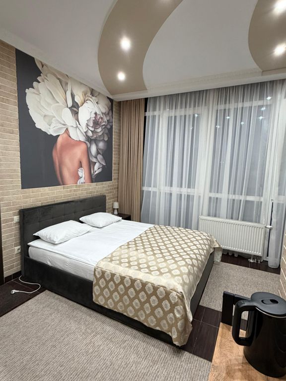 Олимп — Трёхместный номер стандарт с видом на горы