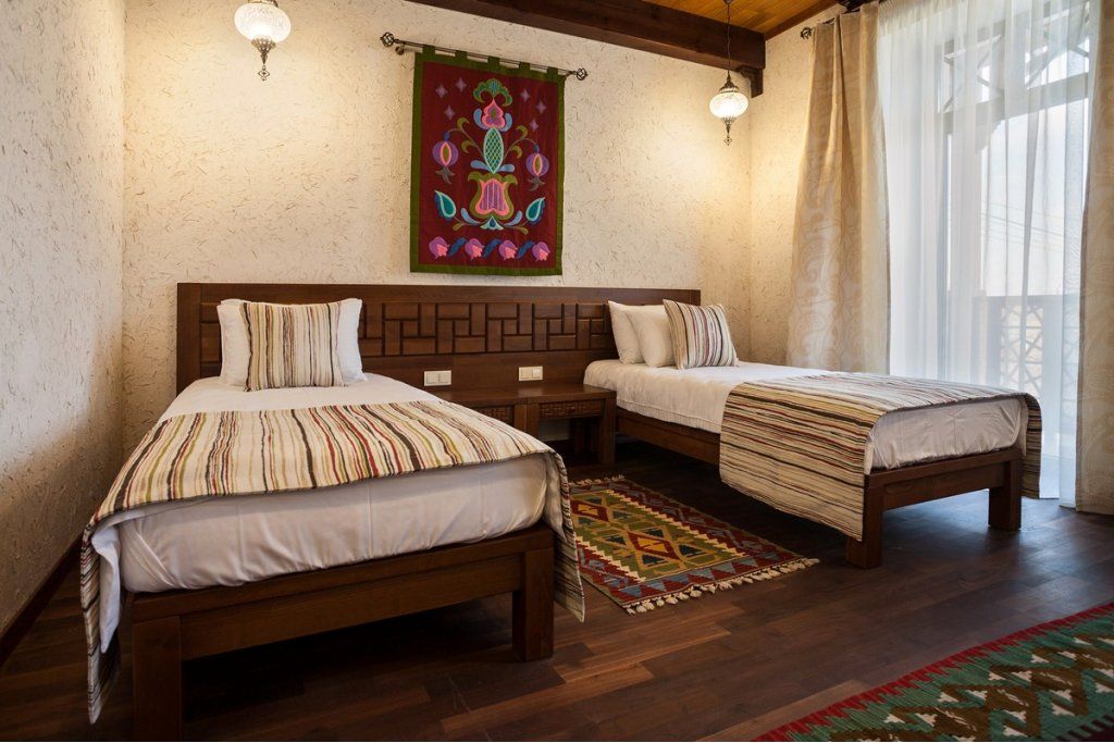 Джеваль — Двухместный номер с 1 кроватью или 2 раздельными стандарт с балконом