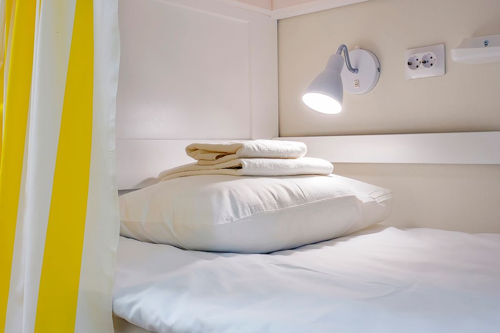 Друзья на Сенной — Многоместный смешанный номер койко-место в 8-местном номере