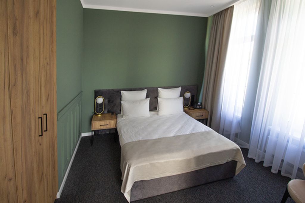 Королева Луиза — Двухместный номер с 1 кроватью люкс с террасой (подход. для лиц с огр. возможностями)