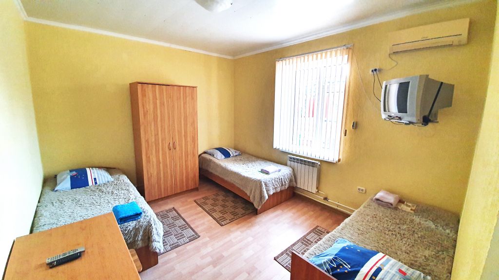 Манго — Семейный номер двухкомнатный- пятиместный