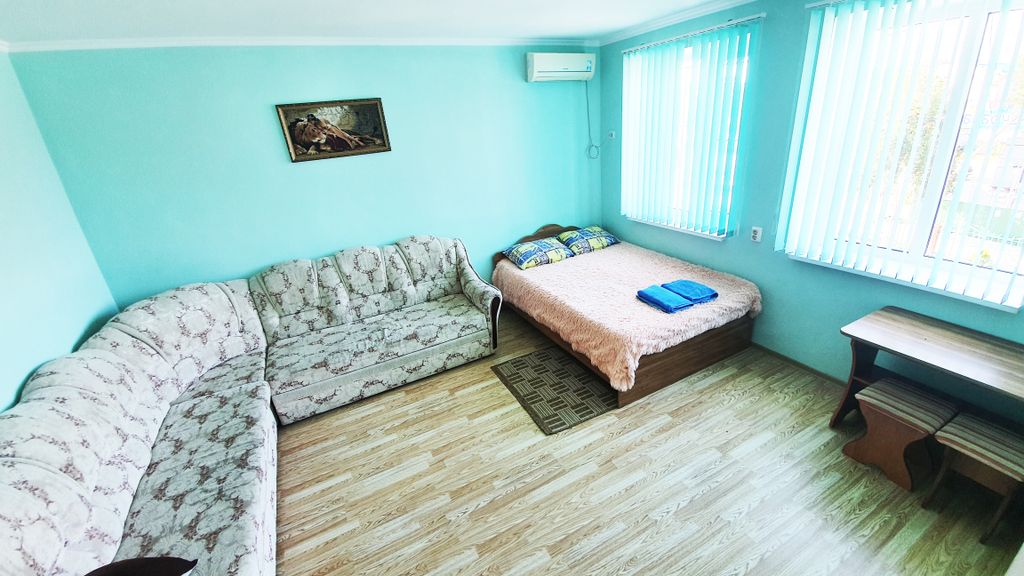 Манго — Многоместный смешанный номер двухкомнатный - шестиместный номер