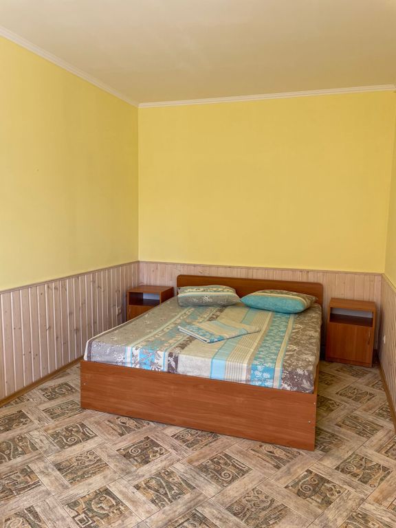 Кактус — Семейный номер 5ти местный 2х комнатный вид во двор