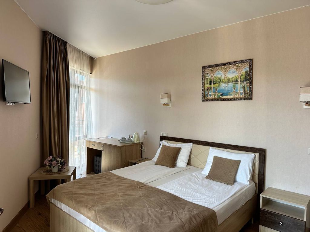 Парус — Трёхместный номер люкс