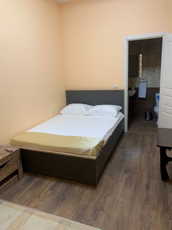 Gorky — Двухместный номер с 1 кроватью стандарт без окна