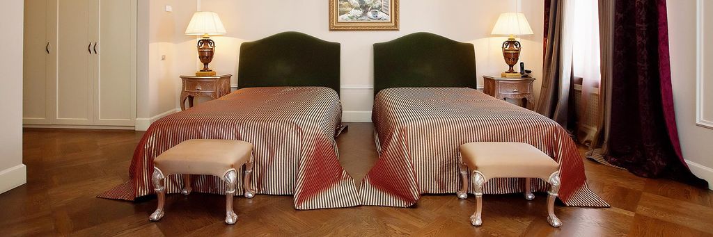 Pontos Plaza — Двухместный номер с 2 отдельными кроватями делюкс